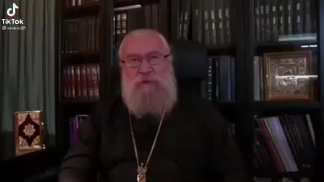 Прп. Паисий Святогорец. Вакцинация с чипом, мучения от солнечного света.