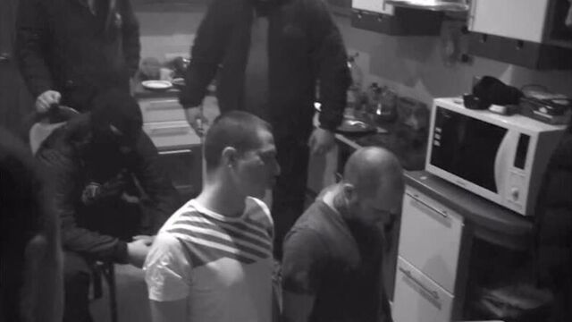 Оксимирон получает леща от Жигана