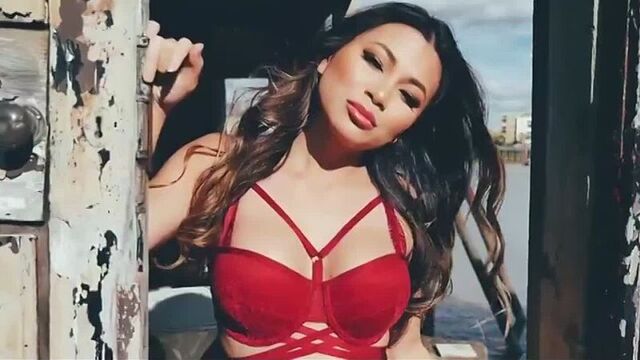 Asian lovely Thai Marder (SEXY CLIP 238)