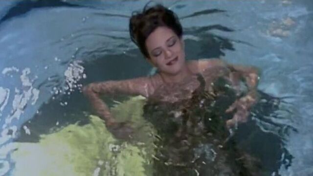 Naked Asia Argento (Голая Азия Ардженто)