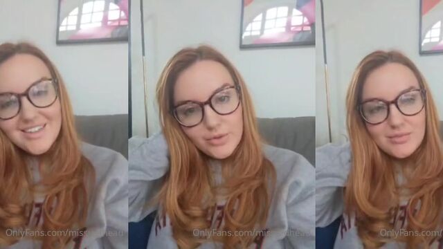 Missredhead nude