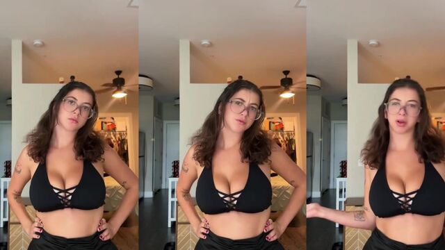 SavannahStraff nude