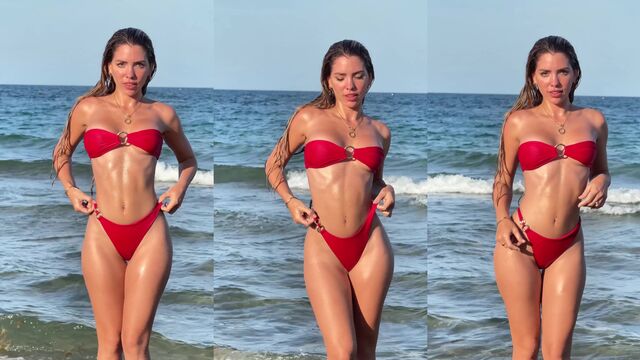 Adriannaeves nude