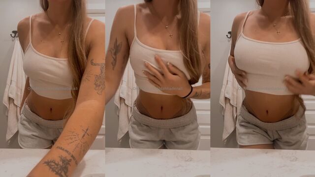 Dahliadenali nude