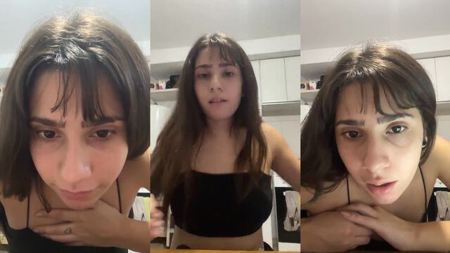 Alexiablack2 gets wild in a steamy session on CAM4, showcasing raw energy!