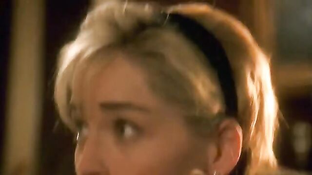 Sharon Stone inspires a sensual lesbian sex scene