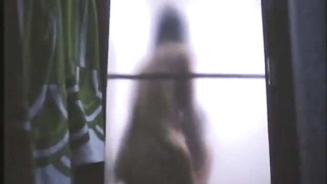 Morena women show off their beautiful bodies and fuck passionately