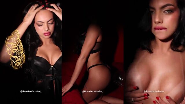 Morena rabuda in hot action with dildo