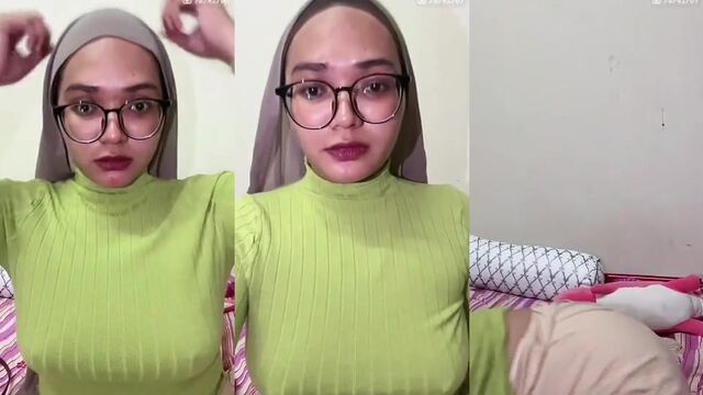Hijab Malaysia BiG OL is going crazy