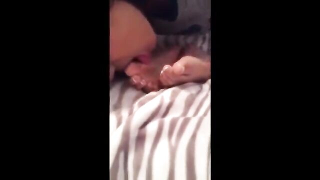 Footjob cumshot compilation for toe-jobs lovers