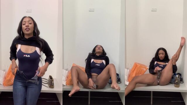 Little goth slut rides her big toy until she squirts