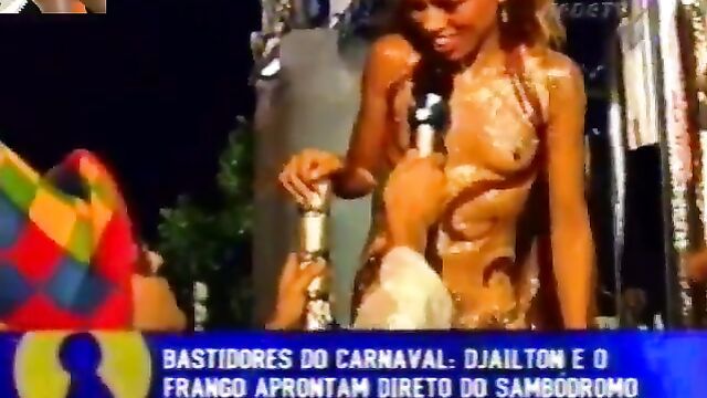 Body paint panteras in a special Carnaval video