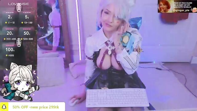 Ginger Pie gets her asshole gapped by a massive toy on Chaturbate VOD