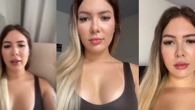 Novinha goes crazy with her hairy pussy in the hot siririca - Part 1/2