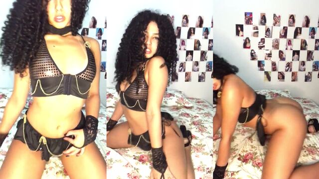 A very hot amateur sex with a young and beautiful novinha