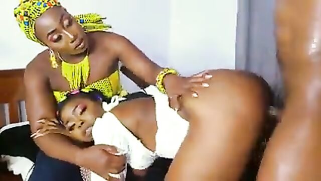 A fat black woman from Cameroon gets fucked on the sex globe
