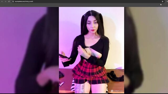 Chilean whore fucks deeply in her hairy ass