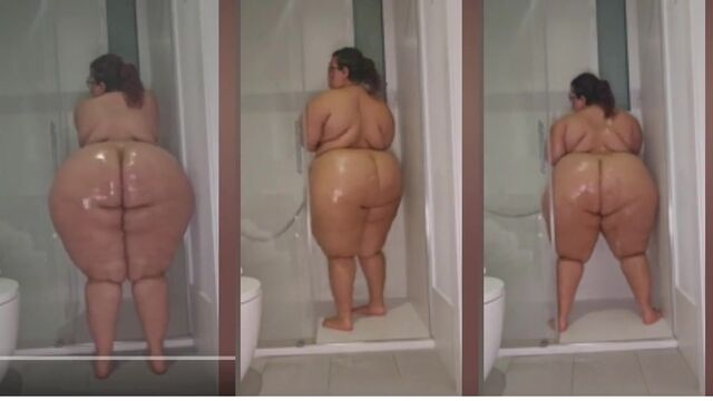 Big booty Latina twerking and ass clapping