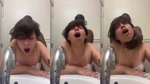 An amateur couple enjoys rough sex in this homemade video