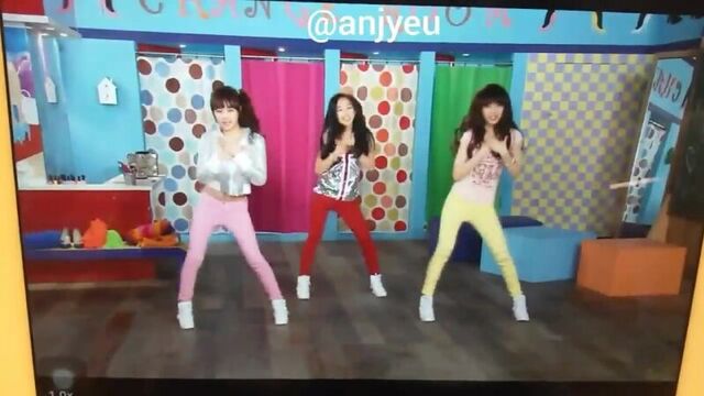 [BTS] SM Rookies Girls (Koeun, Hina, Lami) - Gee (2)