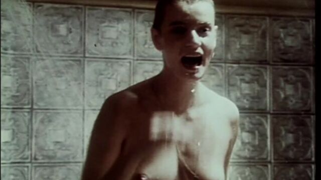 Елена Степанова голая в фильме "Мышеловка" (1990, Самсон Самсонов)